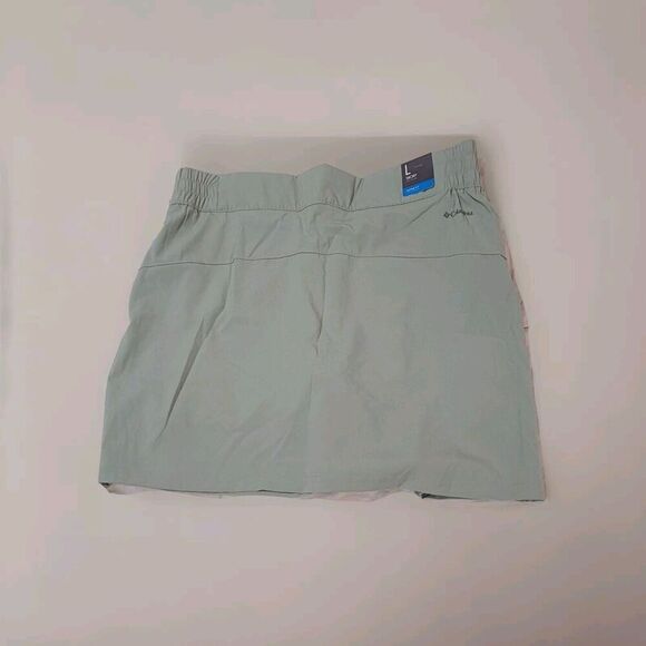 Columbia Alpine Chill Zero Skort for Ladies - Large - Green - Picture 2 of 6